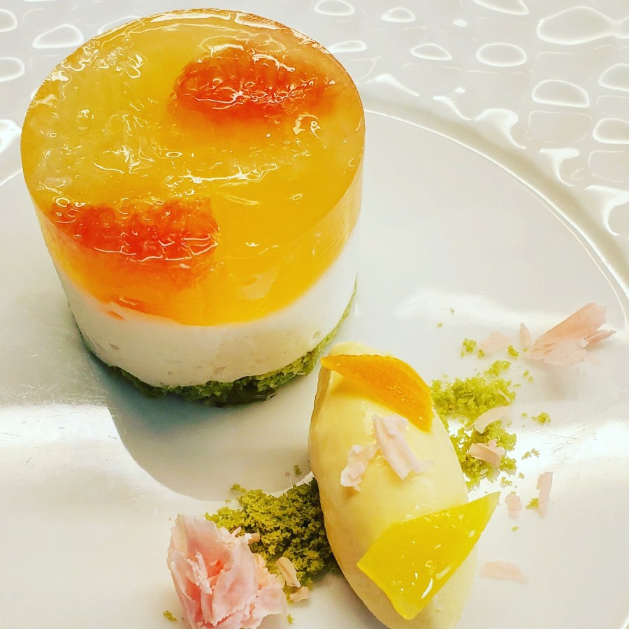 4月のランチデザートのお知らせです！